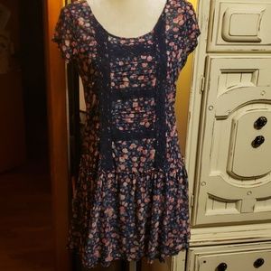 NWT - Abercrombie & Fitch Floral Dress Medium